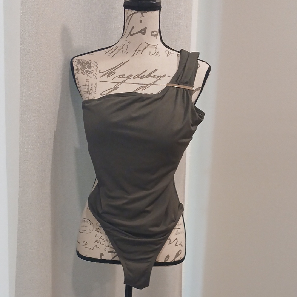 Michael Kors Elegant Olive One-Shoulder Bathing Suit